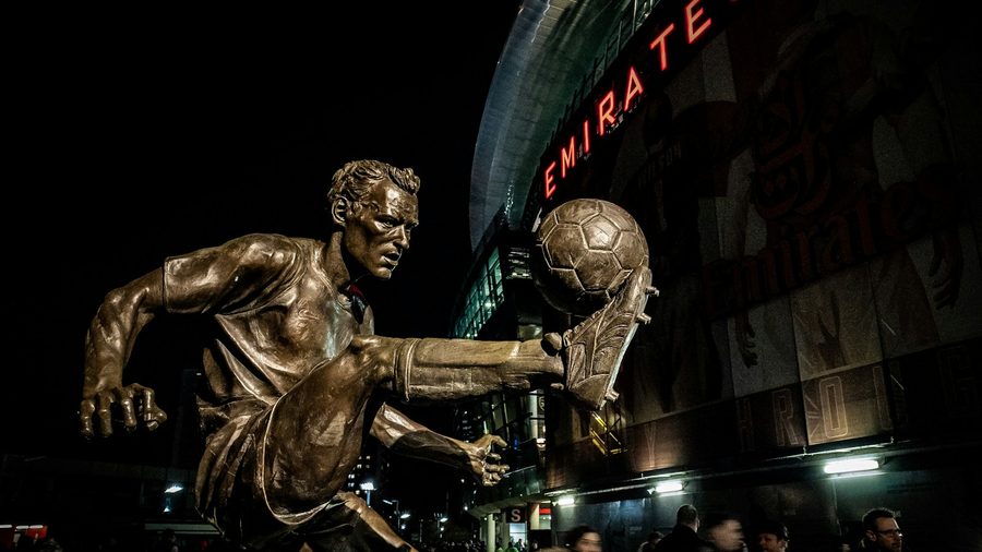 乐鱼体育 APP — 营业执照与资质公示示意配图